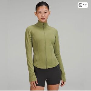 Lululemon InStill Jacket EUC sz 8
